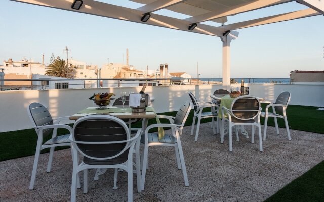 Apartamentos Turísticos María Guerrero