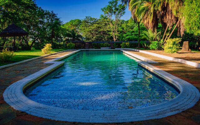 Great Zimbabwe Hotel