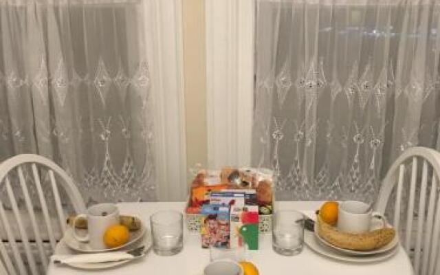 Oak Tree Guest House