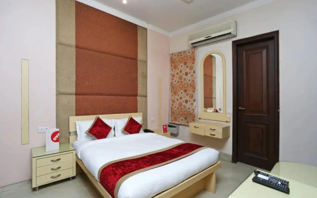 OYO 14789 Kempinski Wide