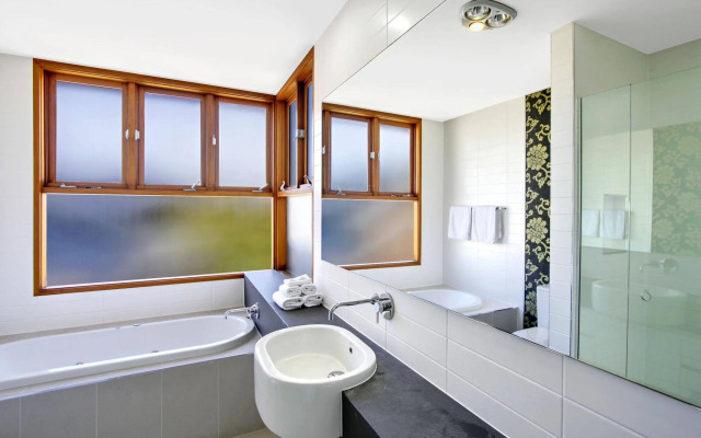 The Butter Factory Byron Bay