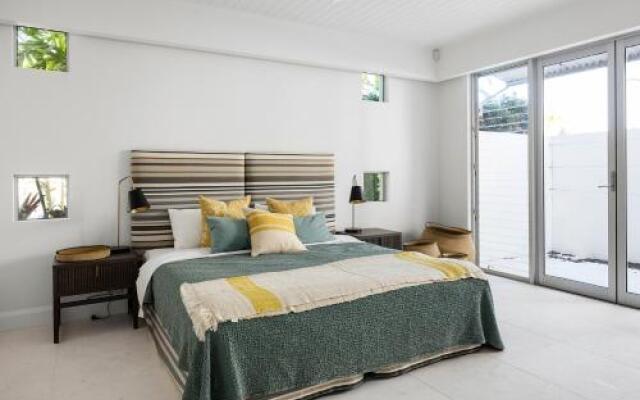 12 Noosa Parade