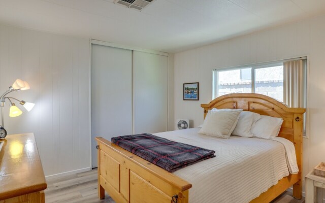 Riverfront Bullhead City House w/ Balcony!