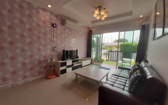 บ้านเขมิกา พูลวิลล่า หัวหิน รองรับ 4-12 คน คาราโอเกะ ปาตี้ ปิ้งย่าง