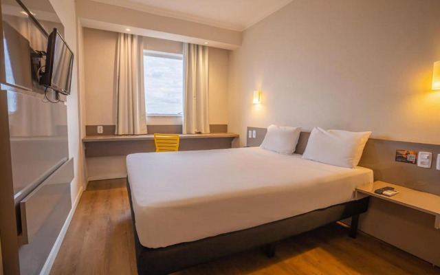 Carandá Hplus Express