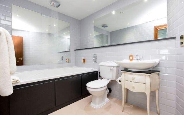 Signature Living at Shankly Hotel