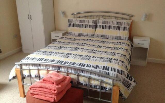 Village Bed  Breakfast