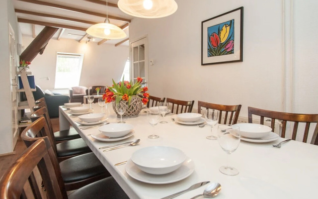 Inviting Farmhouse in 't Zand near Marine Museum