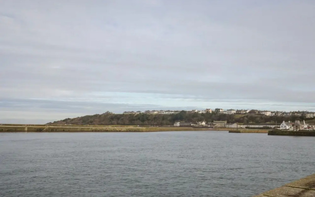 Harbour Side