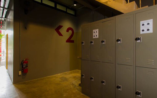 bloo Hostel
