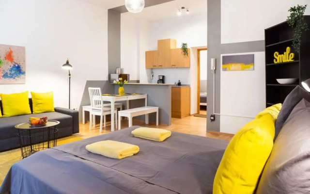 Cozy 2 room apartment next to Hermannstraße