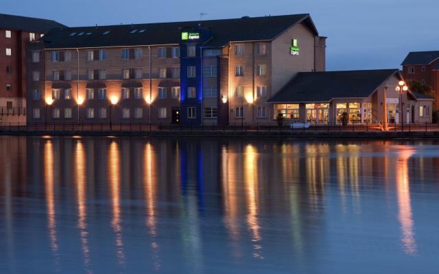 Holiday Inn Express Cardiff Bay by IHG