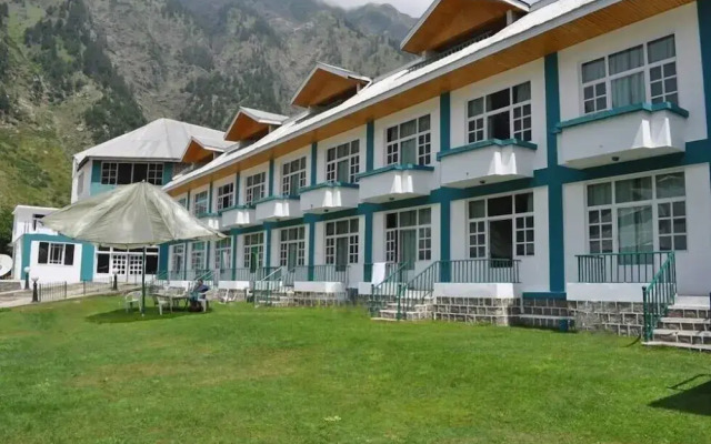 Pine Top Hotel Naran