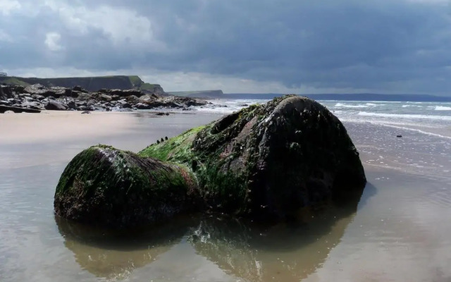 Links Side Guest House