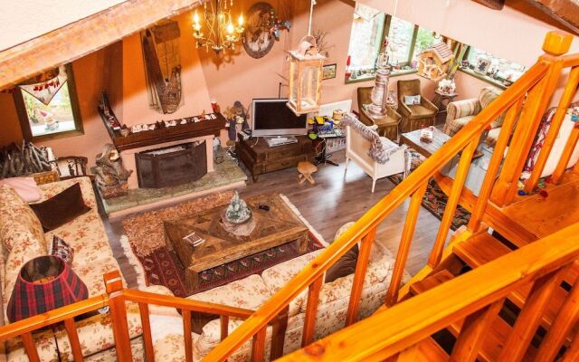 Utopia Mountain Chalet