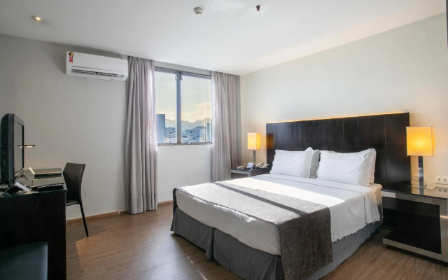 Orla Copacabana Hotel
