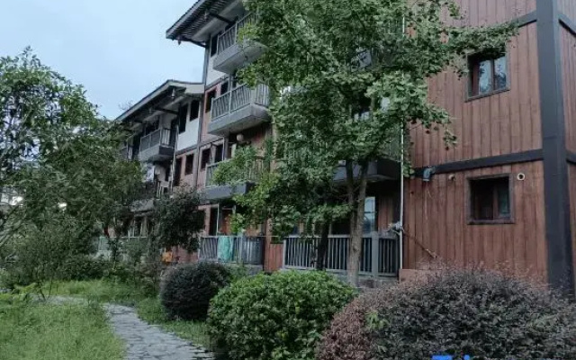 Hongchen Inn Homestay (Emeishan Visitor Center)