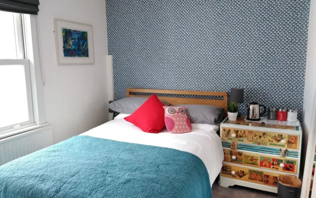 Con Amore Guest House