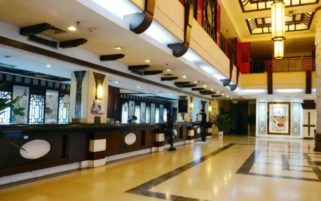 Sovereign Hotel