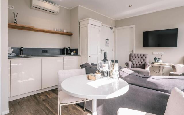 Boutique Hotel By Juuls