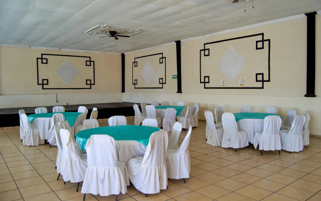 Hotel del Alba