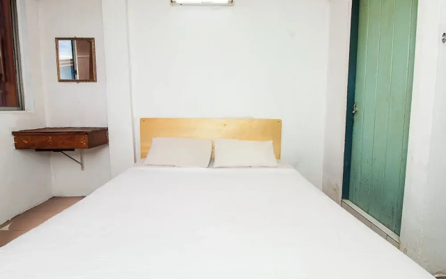 Gold Star Hotel