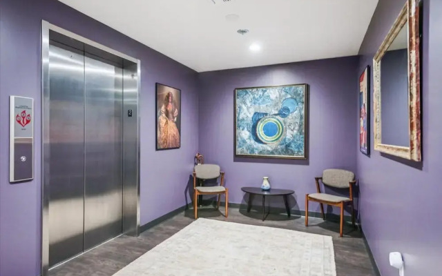 Hazelnut Suite - 204