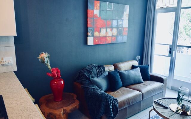 Central 1 Bedroom Apartment in Cape Town