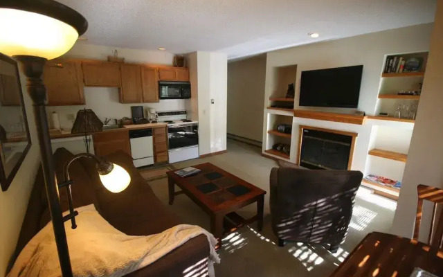 Boulder Brook on Fall River