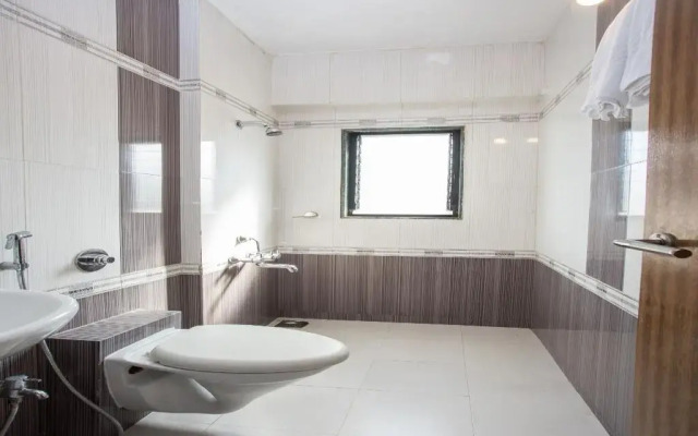 Nanashree Executive by OYO Rooms