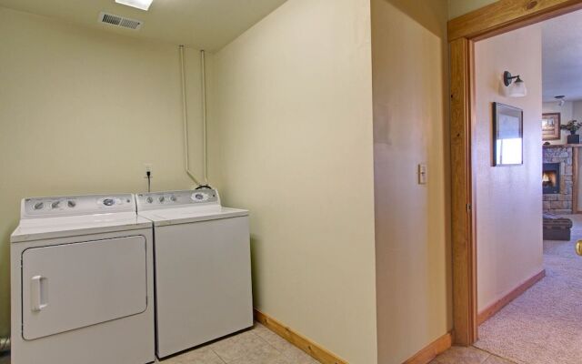 Mount Enentah 37 2 Bedroom Condo by RedAwning