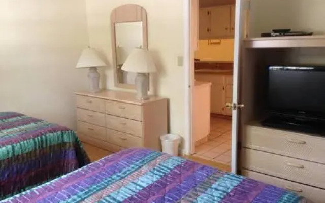 Duke Tower Suites and Condominiums