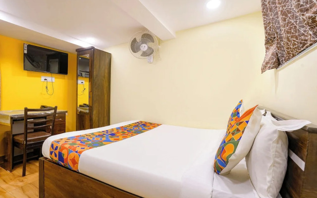 Fabexpress Metro Galaxy Inn
