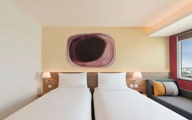 Ibis Mumbai Bkc