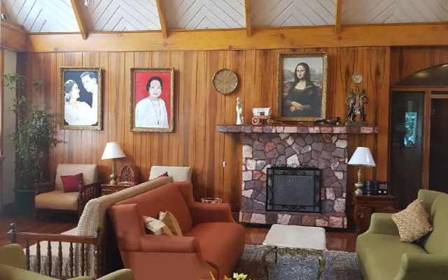 Villa Silvina Hotel and Restaurant