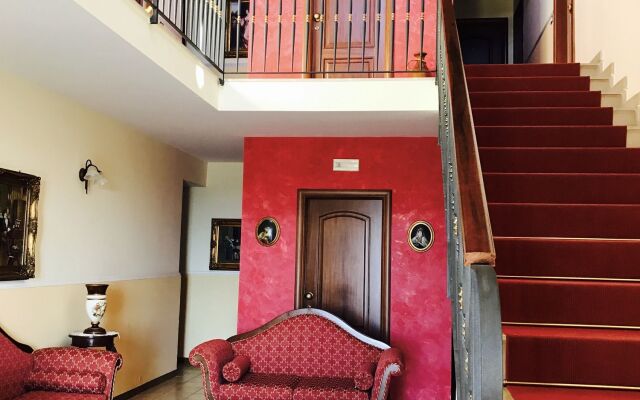 Domus Aurea Resort
