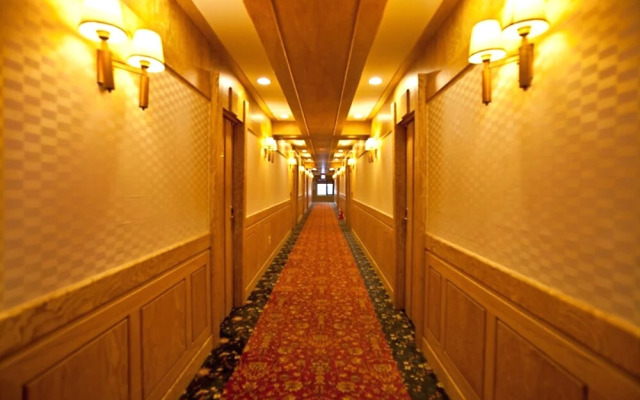 Gunsan Riverhill Hotel