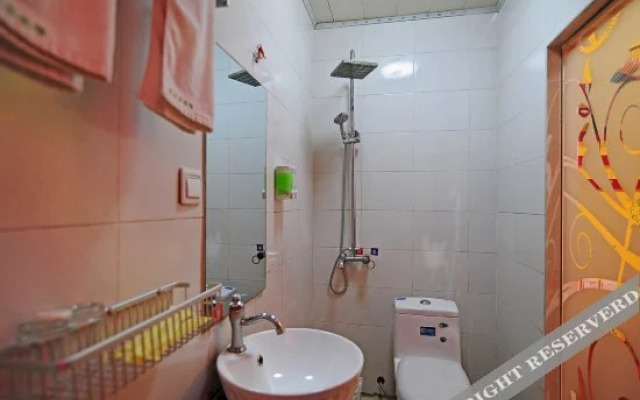 Chuntianli Fashion Hotel