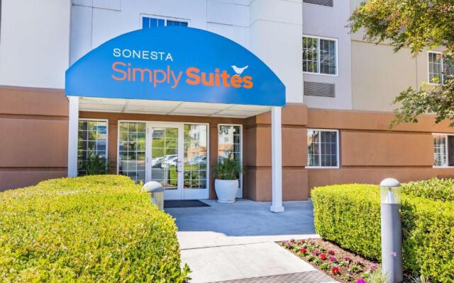 Sonesta Simply Suites Arlington