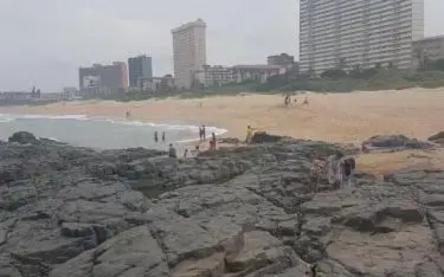 Beach frond apartment