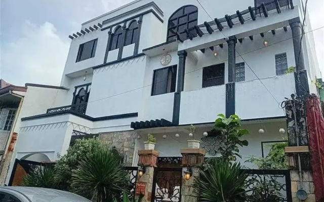 OYO 1190 Manzel Shanicaye Private Villa