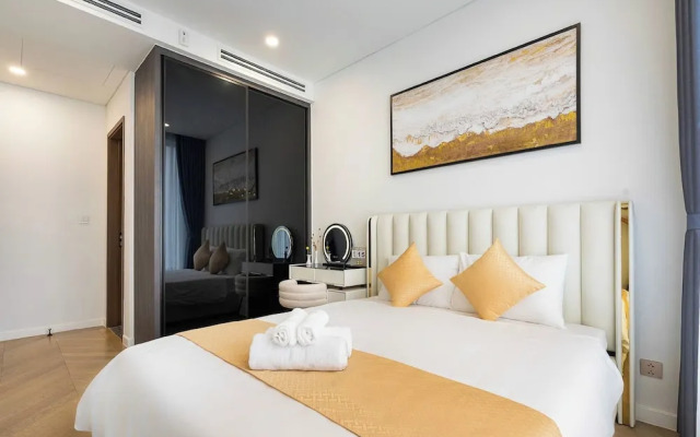 Park Legend Tan Son Nhat Airport Luxury