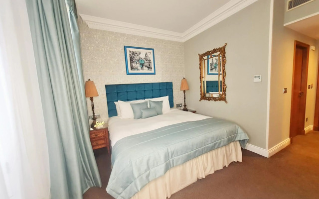 Ashburn Hotel