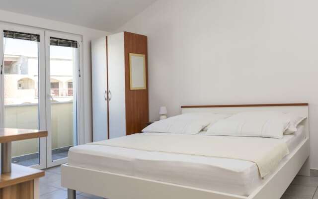 Apartments Glorija Rogoznica