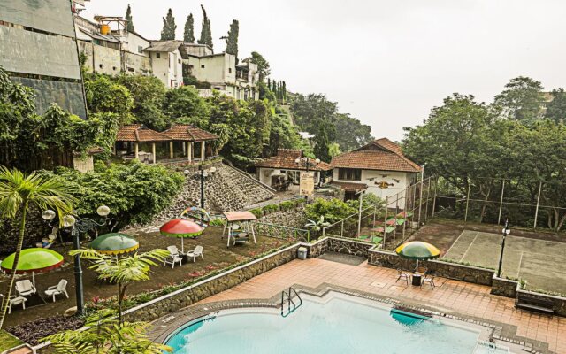 Royal Hotel and Convention Tretes
