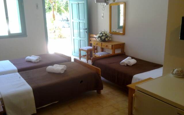 Matala Dimitris Villas and Hotel