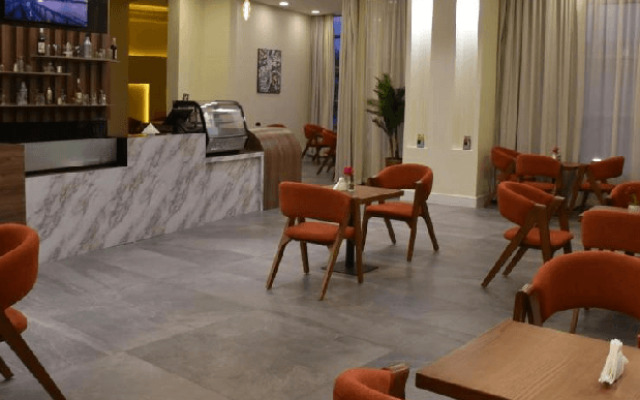 AL MADA AL Arabia Hotel