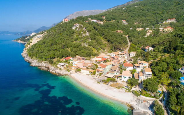 Beach villa Aetos kaminaki Nissaki