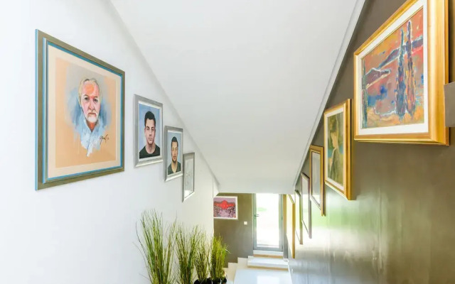 Villa Dolores Apartments