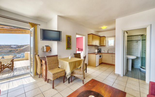 Sunrise Beach Suites